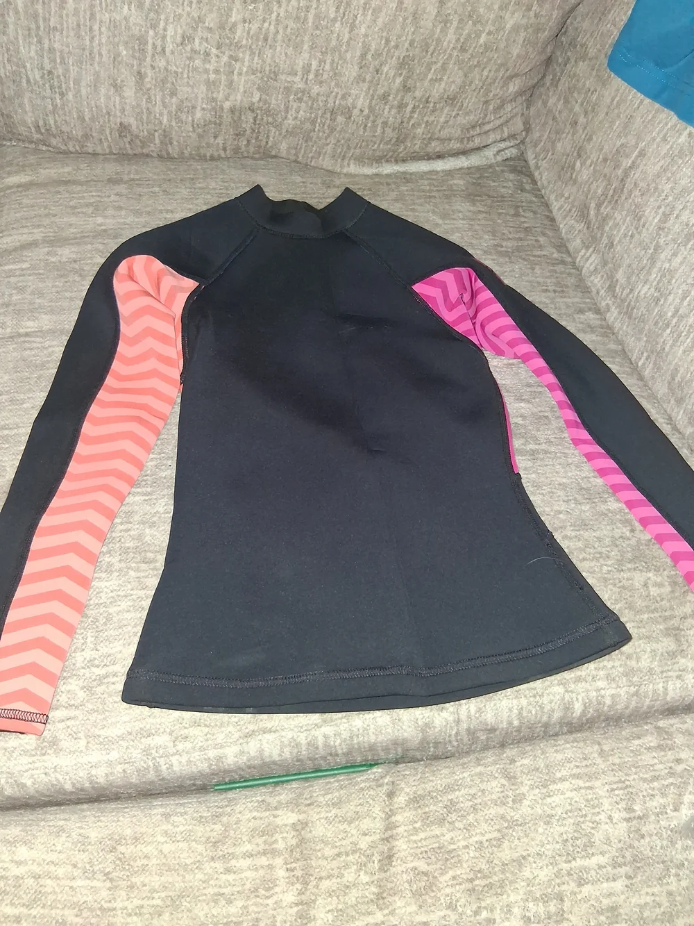 Roxy Girls Colorblock Wetsuit Top | Size 6 / M